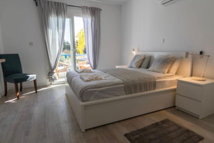 Holiday Cosy Home 파포스 외부 사진