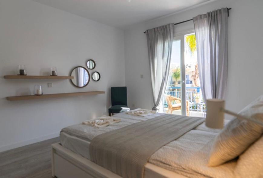 Holiday Cosy Home 파포스 외부 사진